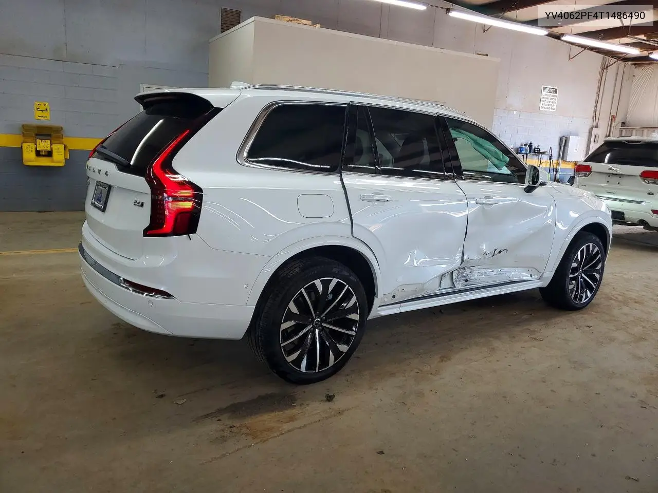 2026 Volvo Xc90 Ultra VIN: YV4062PF4T1486490 Lot: 61883376