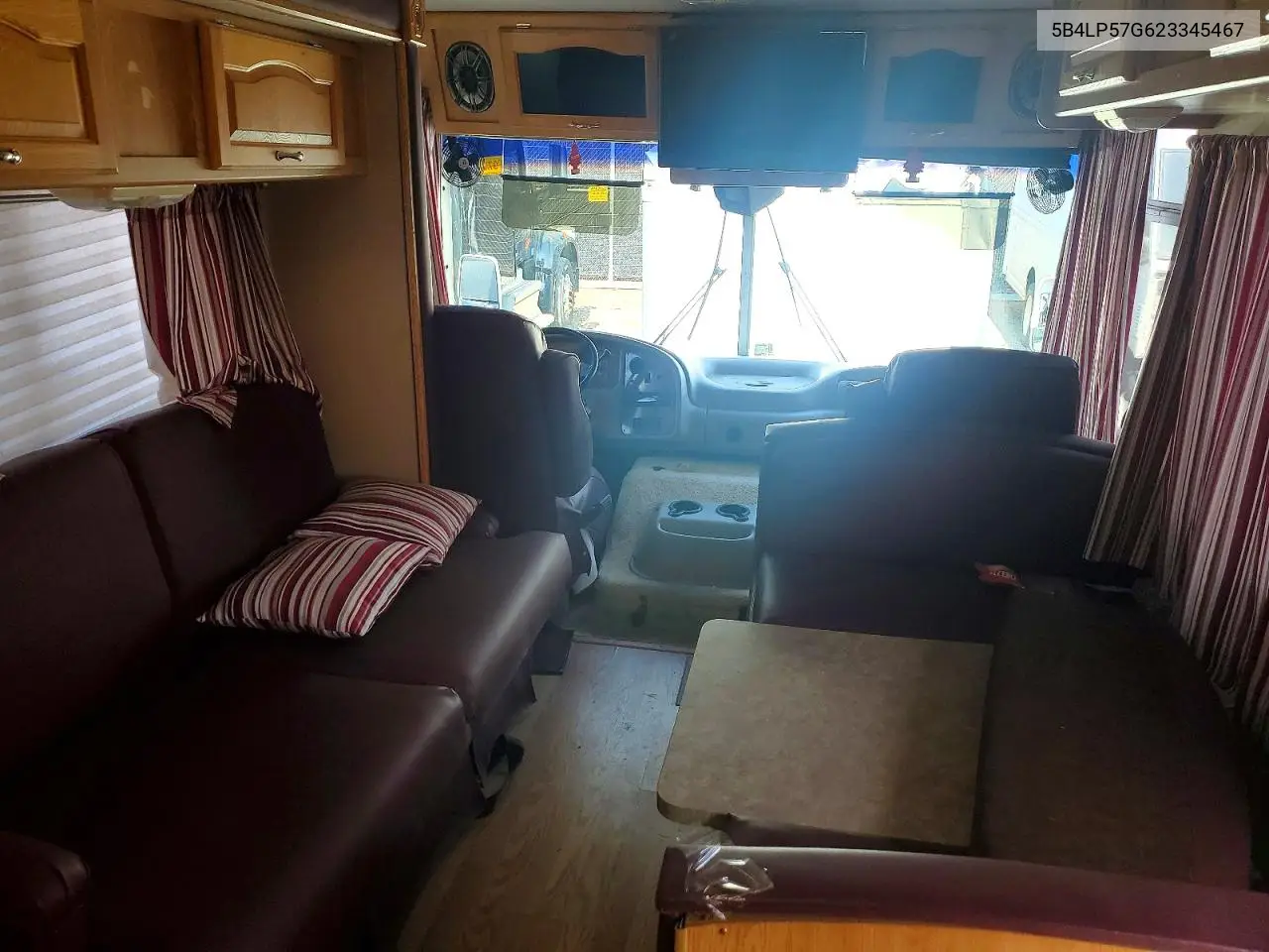 2002 Workhorse P32 Rv VIN: 5B4LP57G623345467 Lot: 48770216