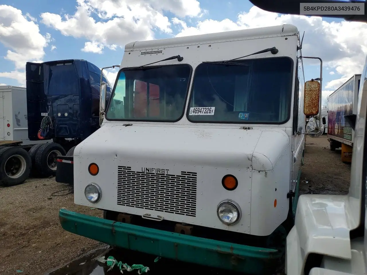 2010 Workhorse W42 Delivery Truck VIN: 5B4KPD280A3439476 Lot: 46947326