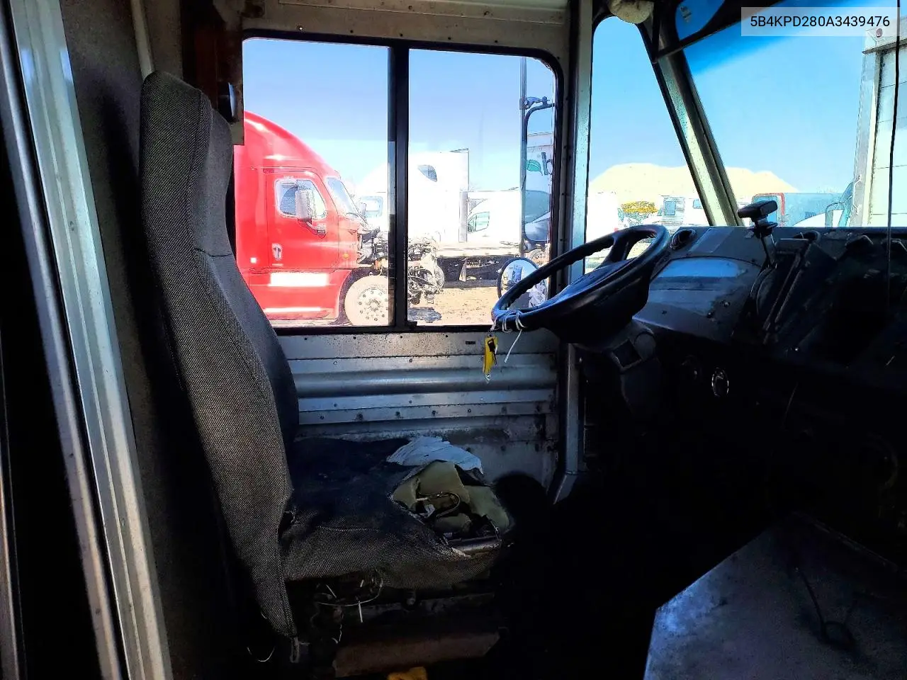 2010 Workhorse W42 Delivery Truck VIN: 5B4KPD280A3439476 Lot: 46947326
