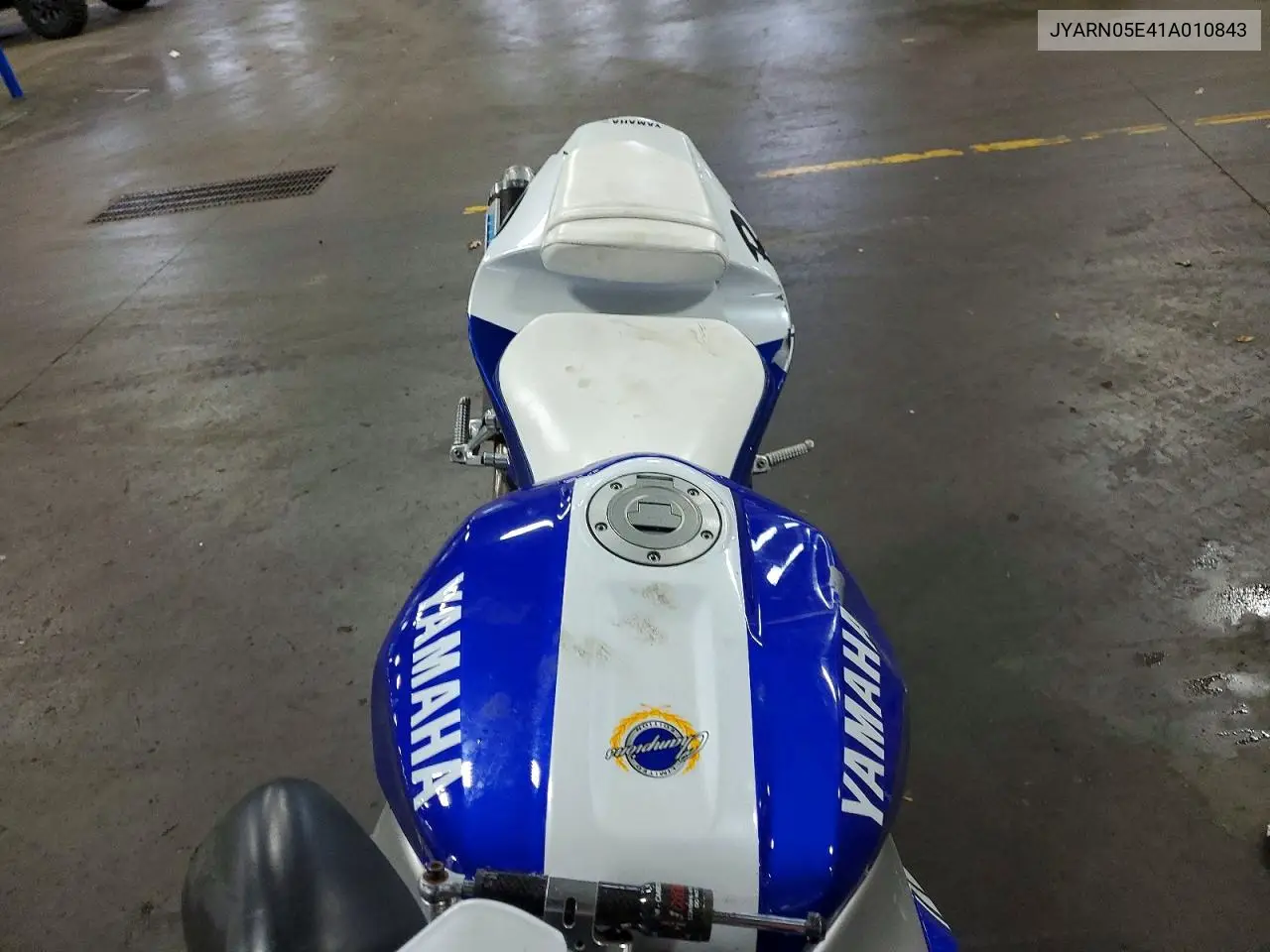 2001 Yamaha Yzfr1 VIN: JYARN05E41A010843 Lot: 57772766