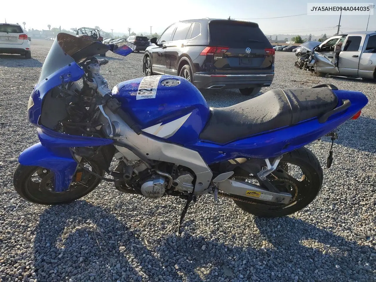 2004 Yamaha Yzf600 R VIN: JYA5AHE094A044035 Lot: 52840176