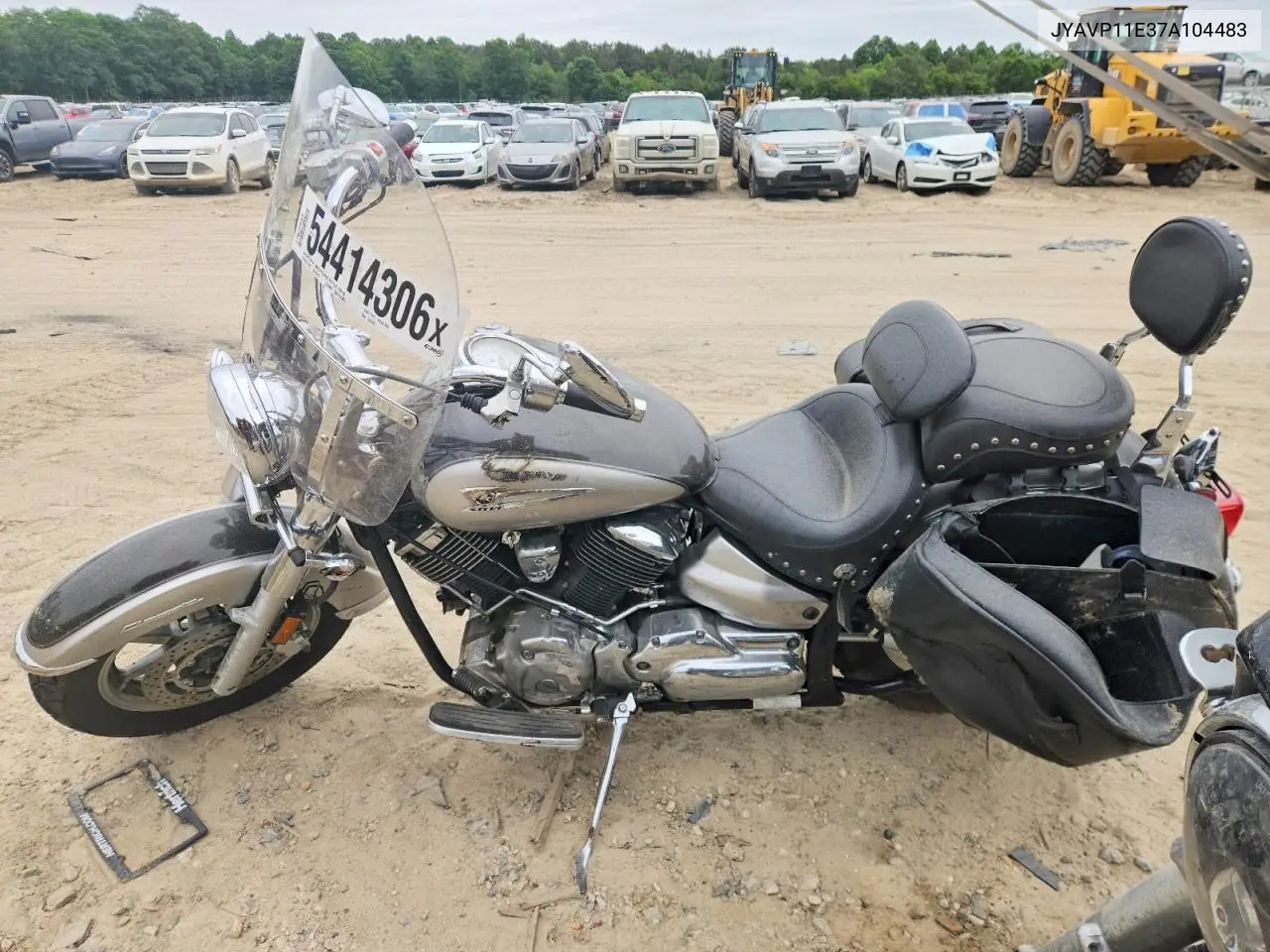 2007 Yamaha Xvs1100 VIN: JYAVP11E37A104483 Lot: 54414306