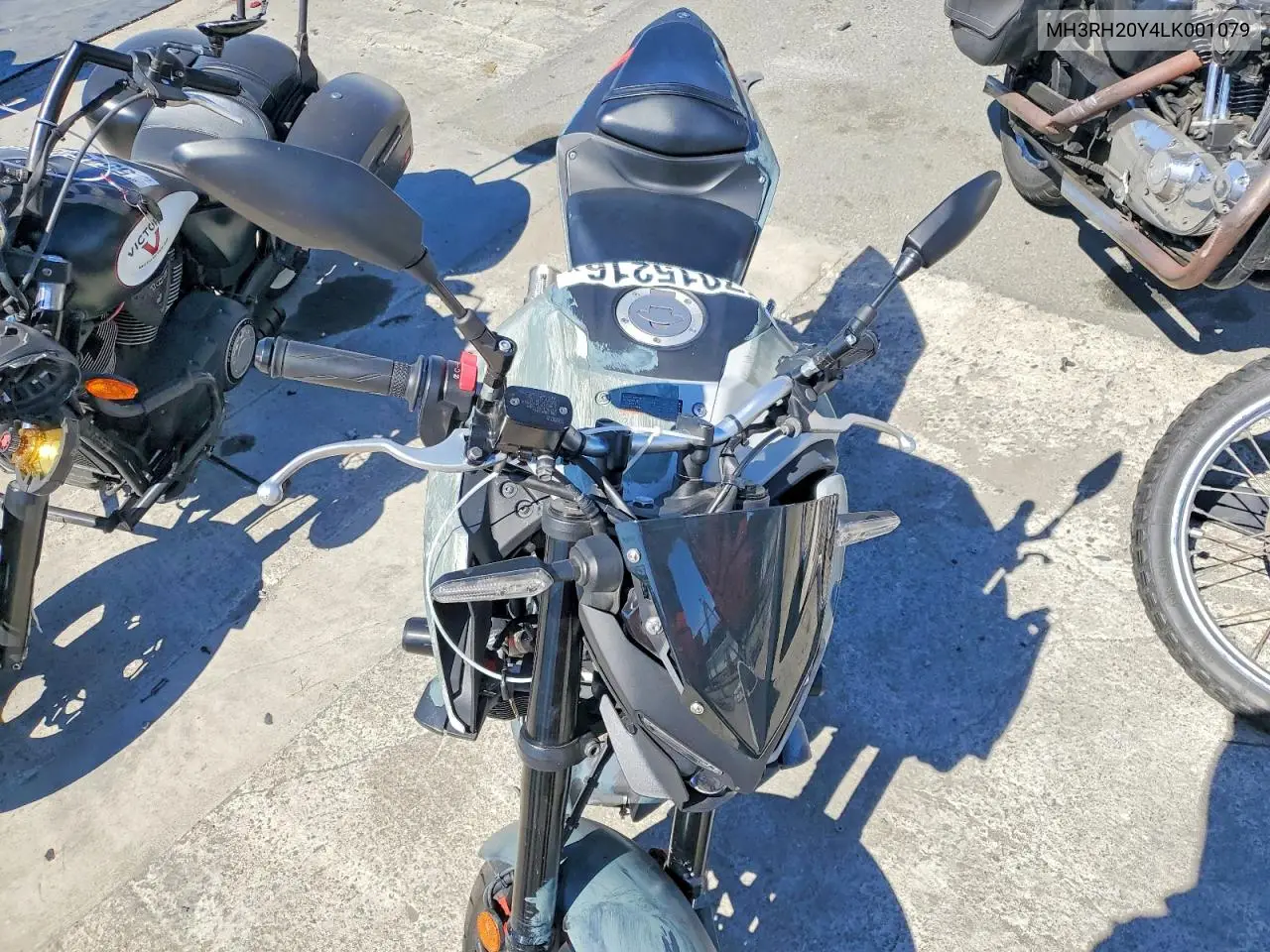2020 Yamaha Mt-03 VIN: MH3RH20Y4LK001079 Lot: 57015216