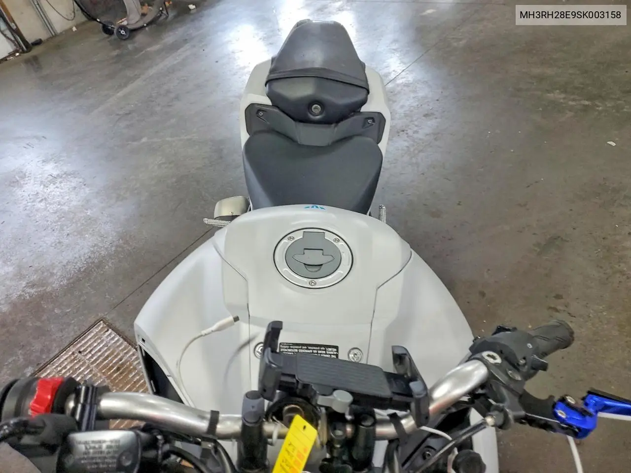 2025 Yamaha Mtn320 A VIN: MH3RH28E9SK003158 Lot: 60993256