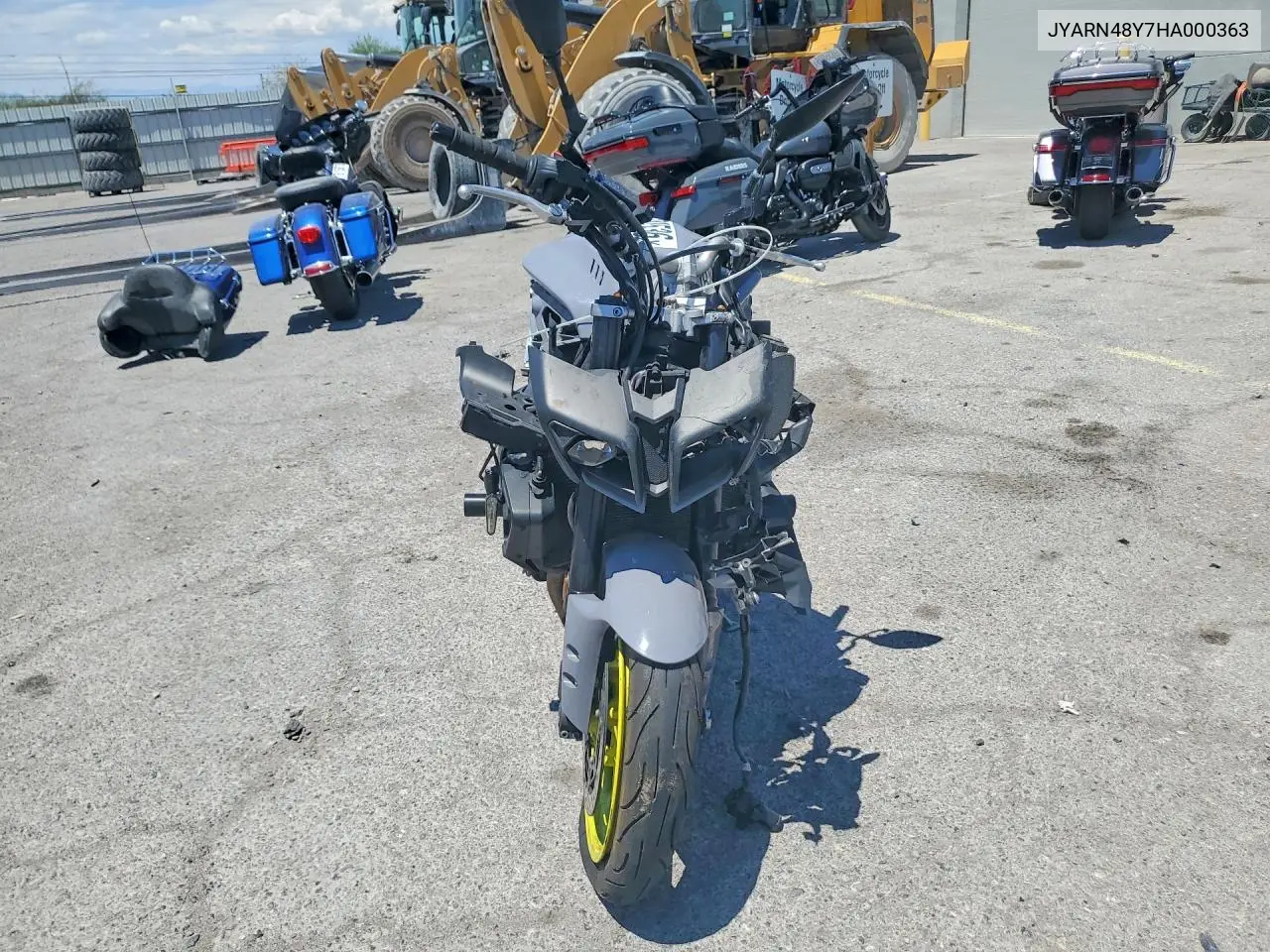 2017 Yamaha Fz10 C VIN: JYARN48Y7HA000363 Lot: 61730536