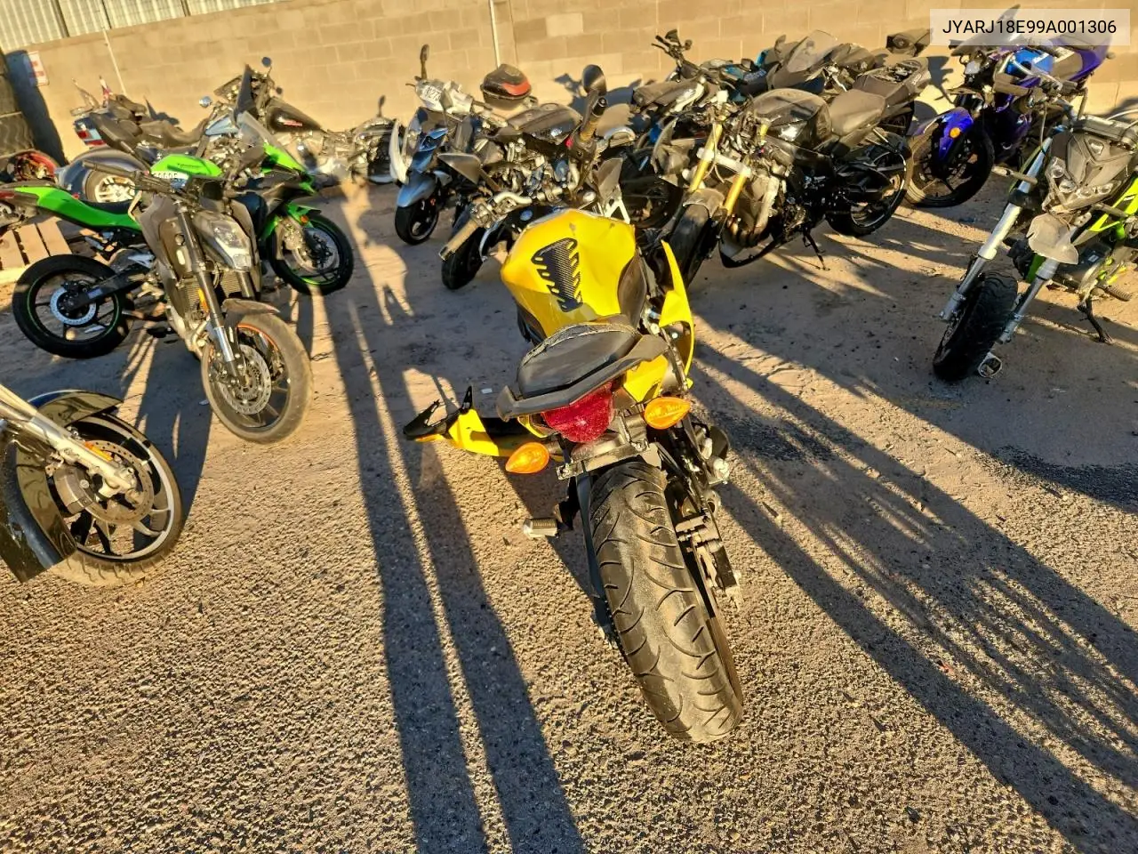 2009 Yamaha Fz6 R VIN: JYARJ18E99A001306 Lot: 51622006