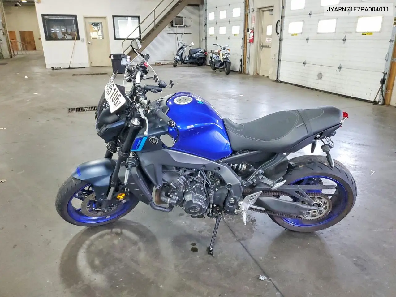 2023 Yamaha Mt09 VIN: JYARN71E7PA004011 Lot: 56995106