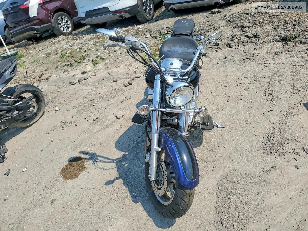 2005 Yamaha Xvs1100 A VIN: JYAVP11E85A068982 Lot: 61071516