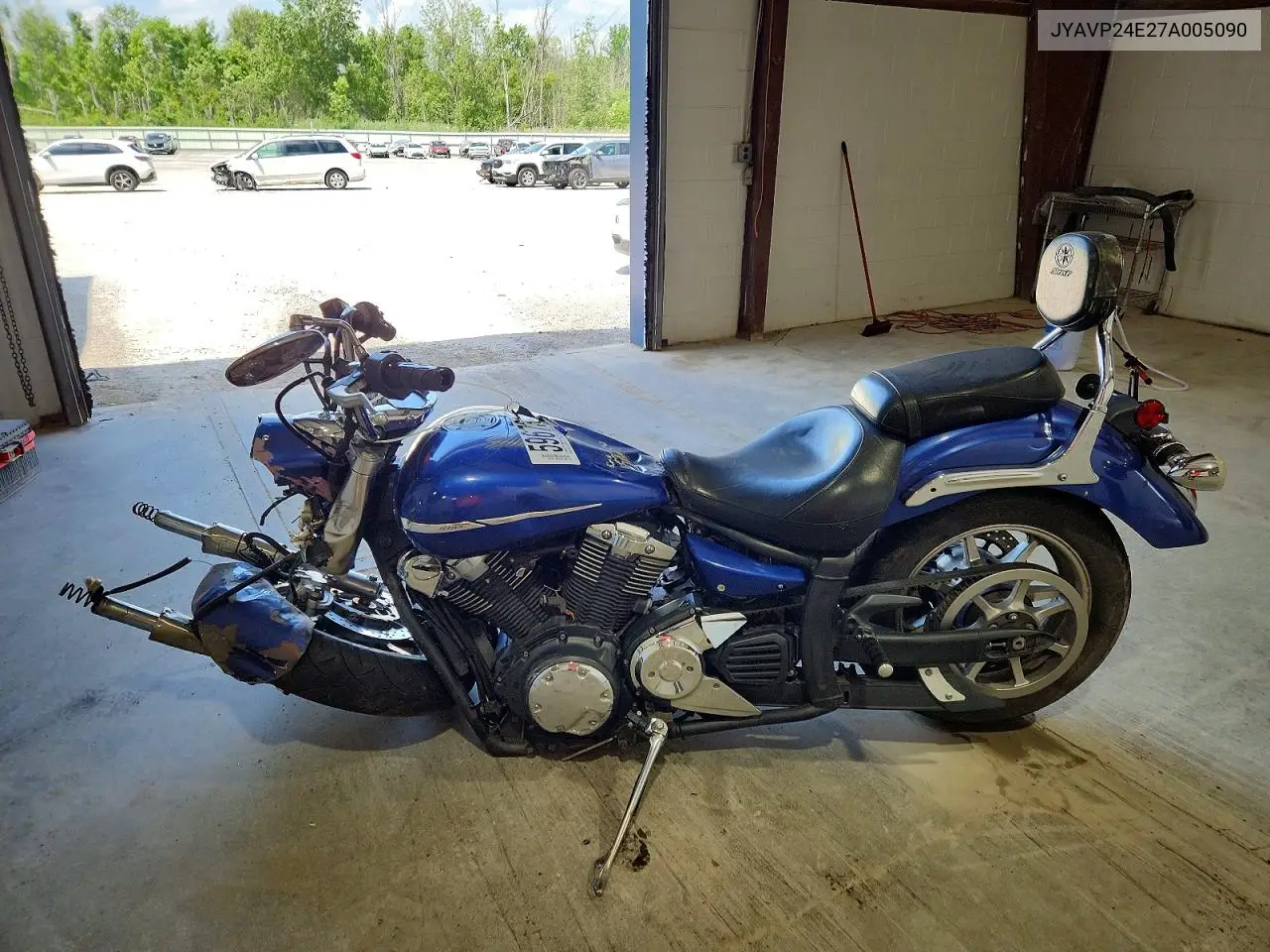 2007 Yamaha Xvs1300 A VIN: JYAVP24E27A005090 Lot: 59673586