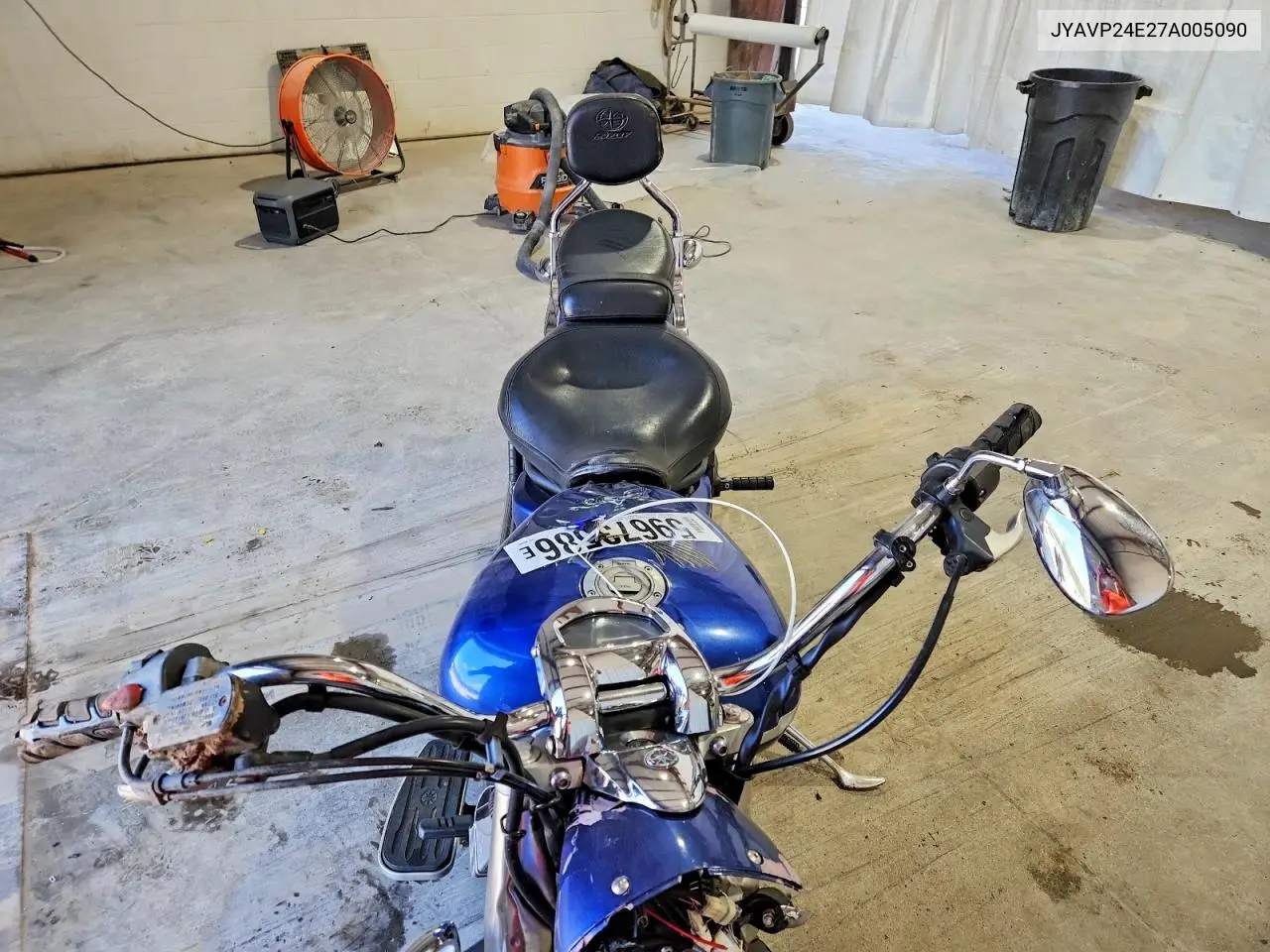 2007 Yamaha Xvs1300 A VIN: JYAVP24E27A005090 Lot: 59673586
