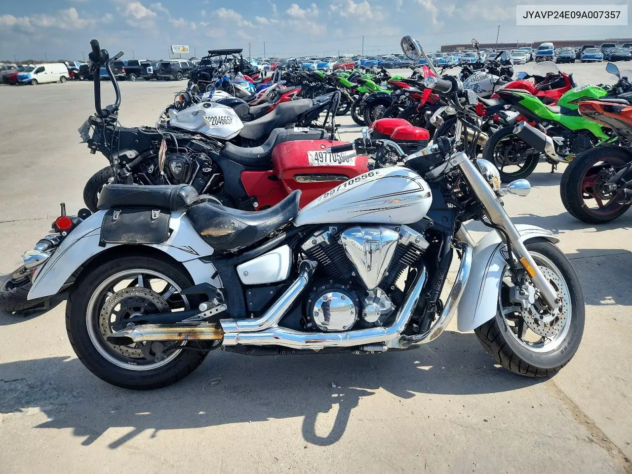 2009 Yamaha Xvs1300 A VIN: JYAVP24E09A007357 Lot: 55710556