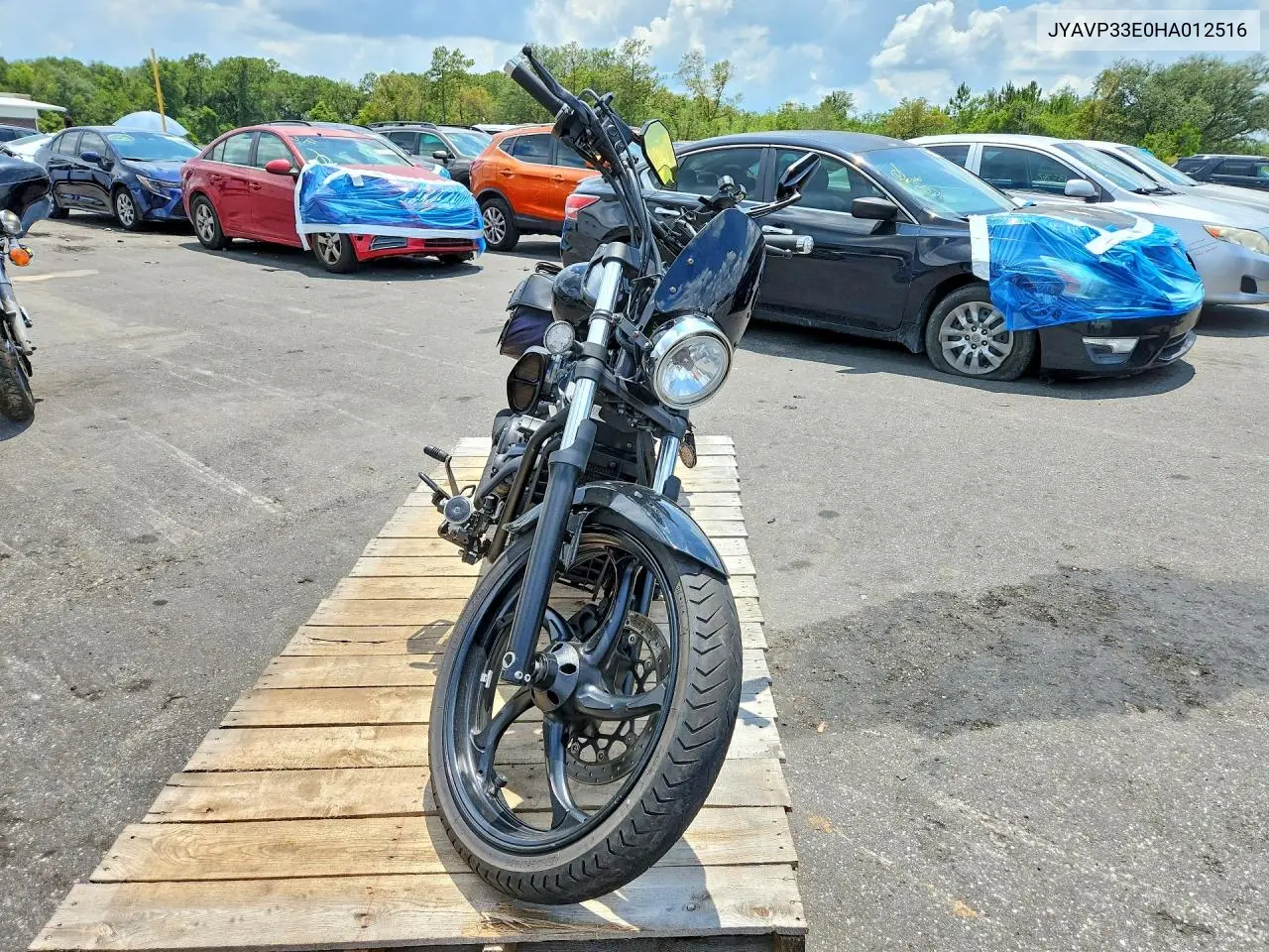 2017 Yamaha Xvs1300 Cu VIN: JYAVP33E0HA012516 Lot: 61547836