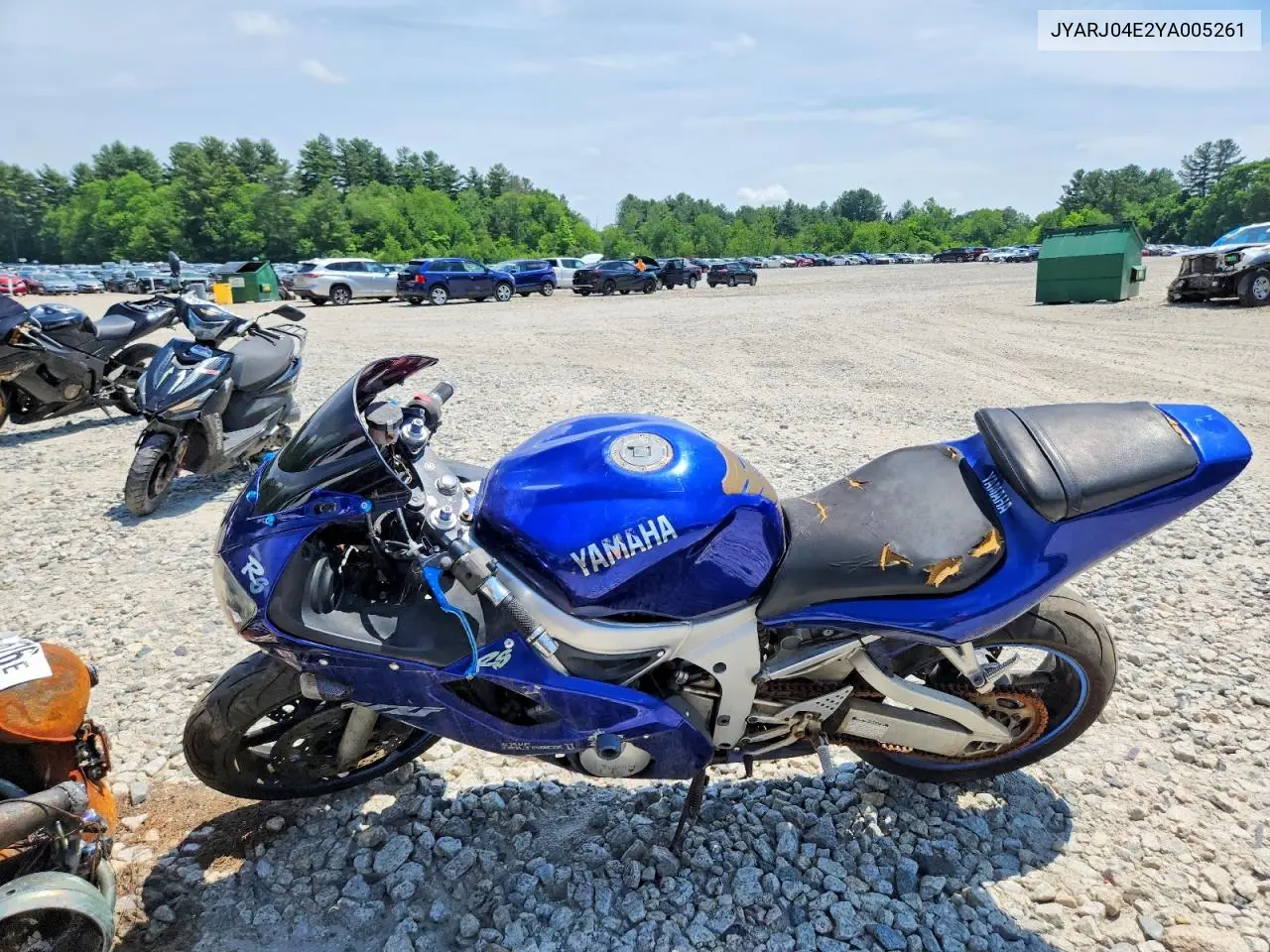 2000 Yamaha Yzfr6 L VIN: JYARJ04E2YA005261 Lot: 57129136