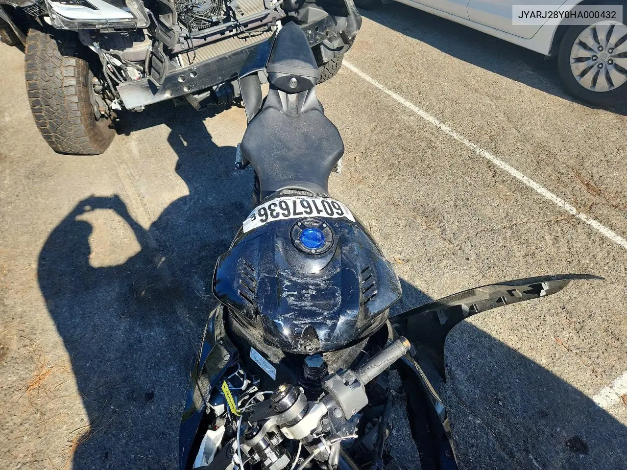 2017 Yamaha Yzfr6 C VIN: JYARJ28Y0HA000432 Lot: 60167636