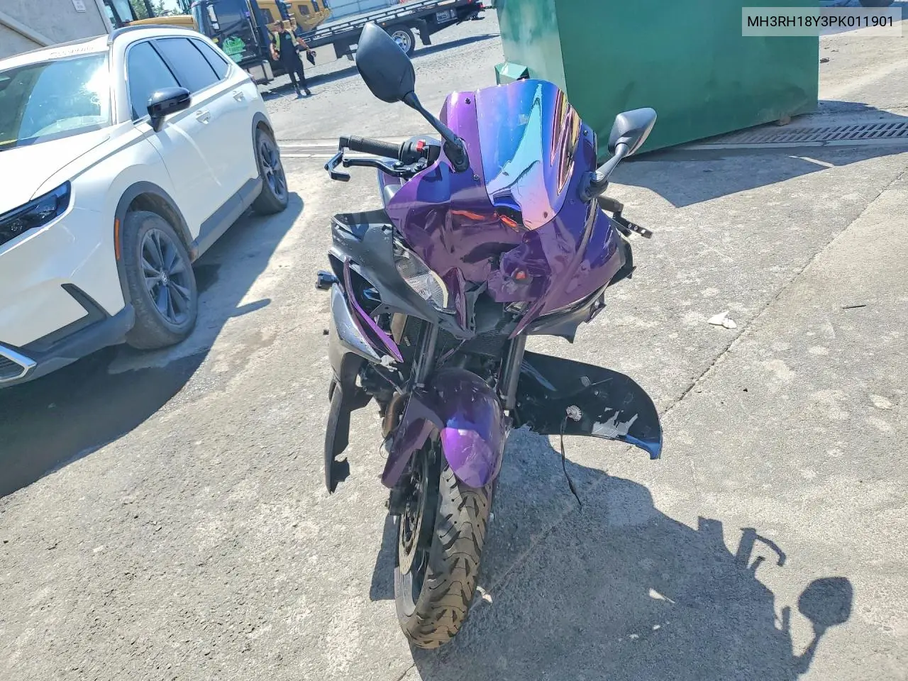 2023 Yamaha Yzfr3 A VIN: MH3RH18Y3PK011901 Lot: 61172326