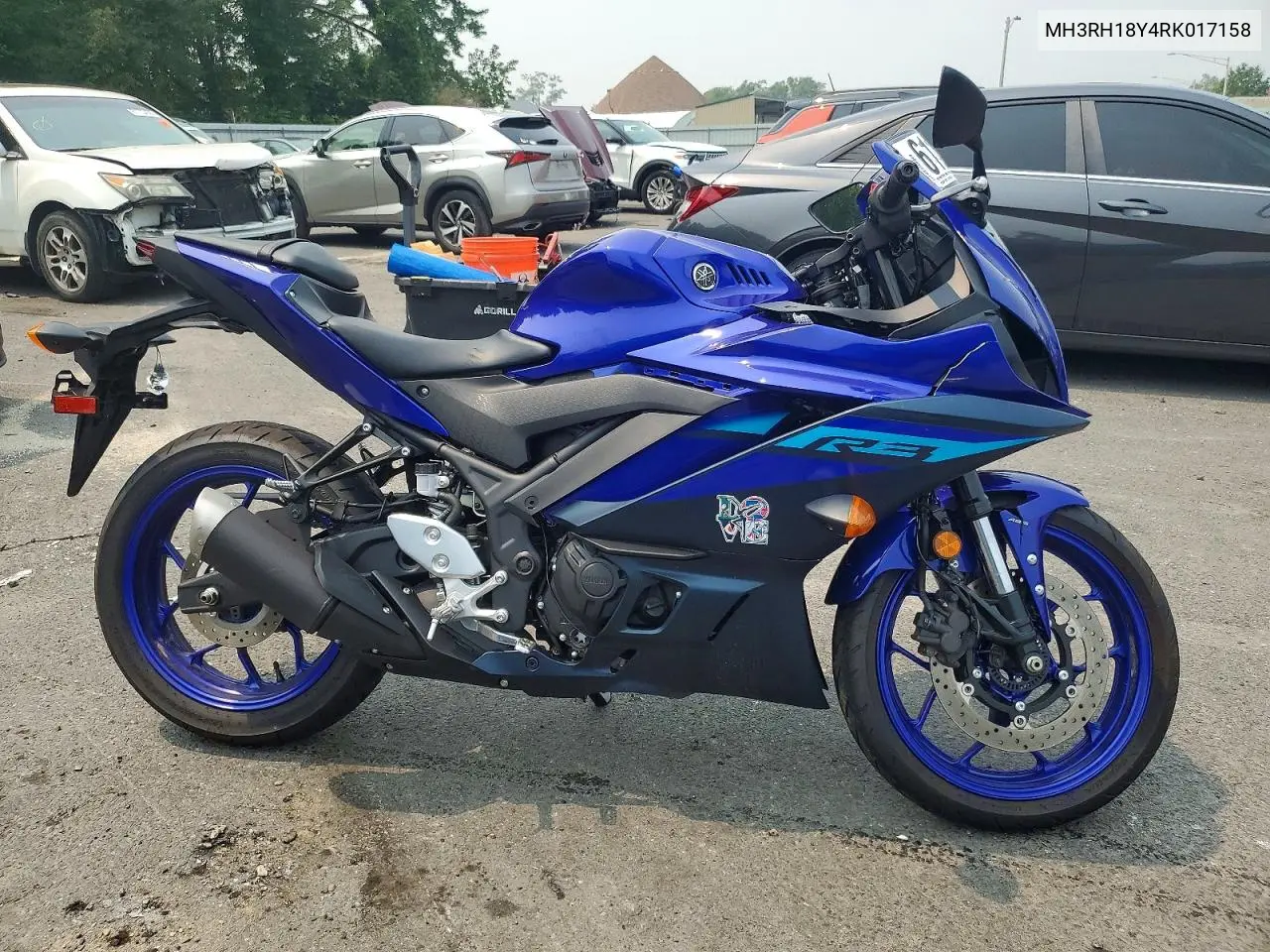 2024 Yamaha Yzfr3 A VIN: MH3RH18Y4RK017158 Lot: 61185226