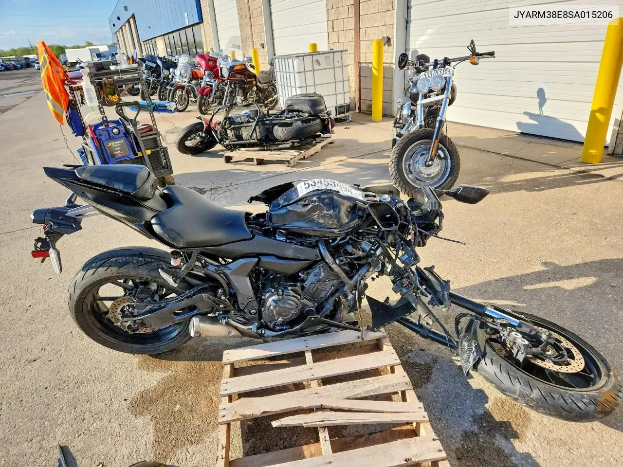 2025 Yamaha Yzfr7 VIN: JYARM38E8SA015206 Lot: 53453406