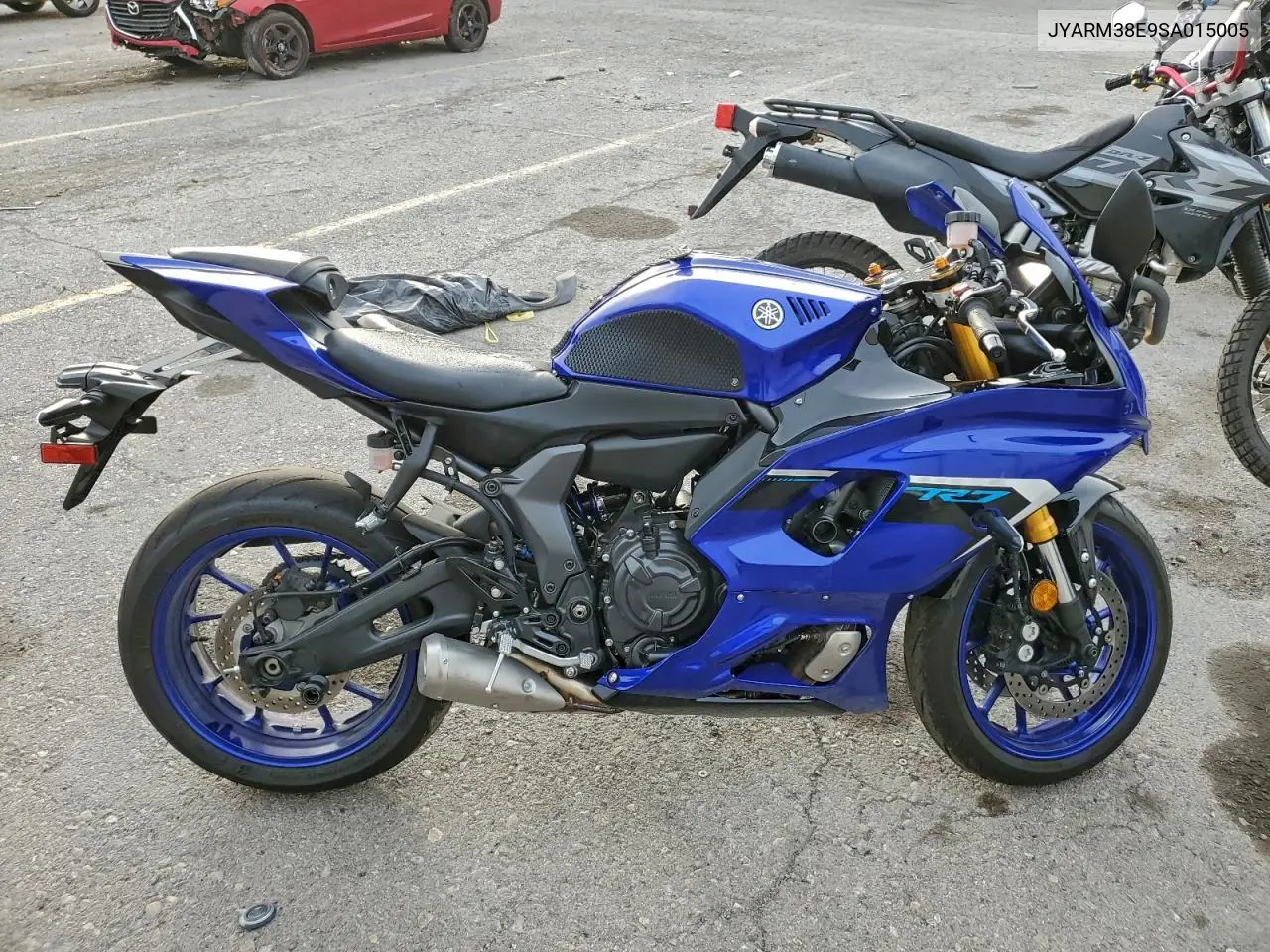 2025 Yamaha Yzfr7 VIN: JYARM38E9SA015005 Lot: 99312195