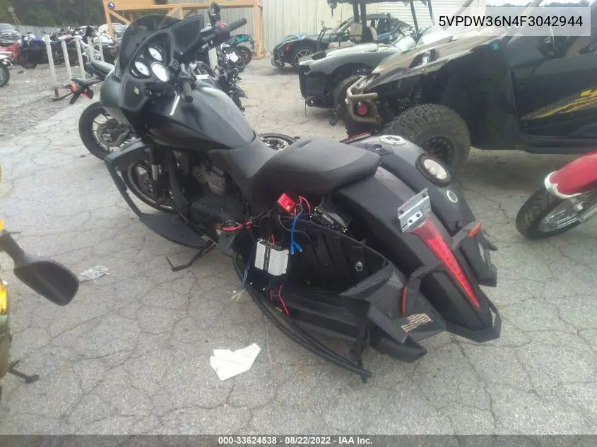 2015 Victory Motorcycles Cross Country VIN: 5VPDW36N4F3042944 Lot: 33624538
