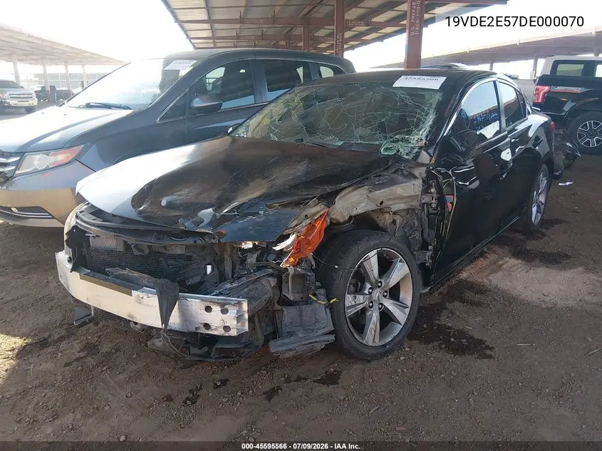 2013 Acura Ilx 2.4L VIN: 19VDE2E57DE000070 Lot: 45595566