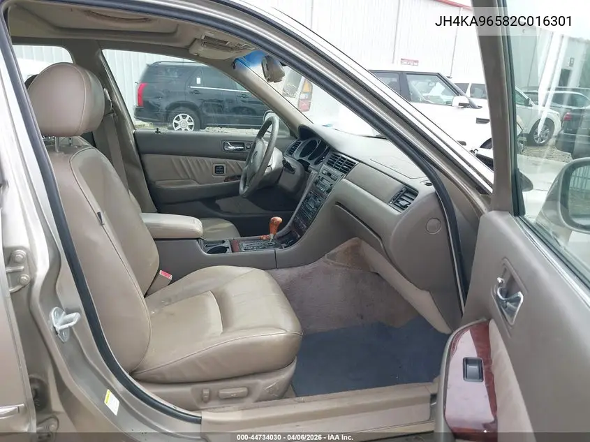 2002 Acura Rl 3.5 VIN: JH4KA96582C016301 Lot: 44734030