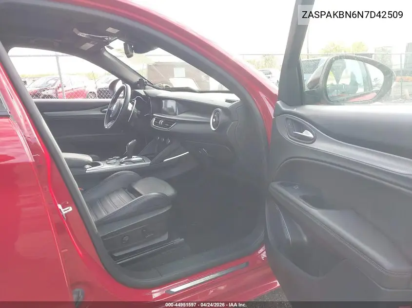 2022 Alfa Romeo Stelvio Veloce Ti Awd VIN: ZASPAKBN6N7D42509 Lot: 44951597