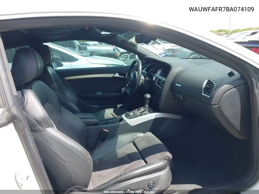 2011 Audi A5 2.0T Premium VIN: WAUWFAFR7BA074109 Lot: 45554400