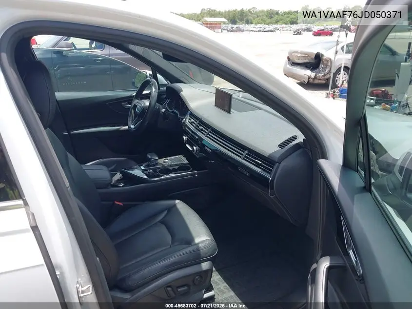 2018 Audi Q7 3.0T Premium VIN: WA1VAAF76JD050371 Lot: 45683702