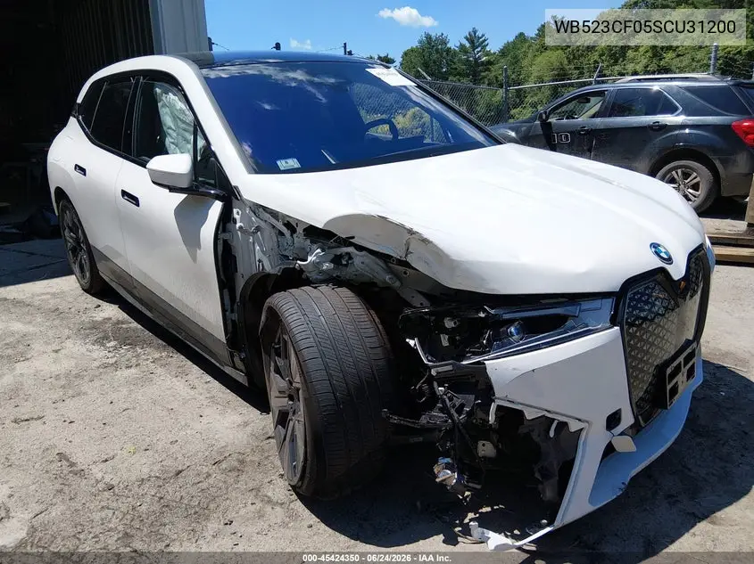 2025 BMW Ix xDrive50 VIN: WB523CF05SCU31200 Lot: 45424350