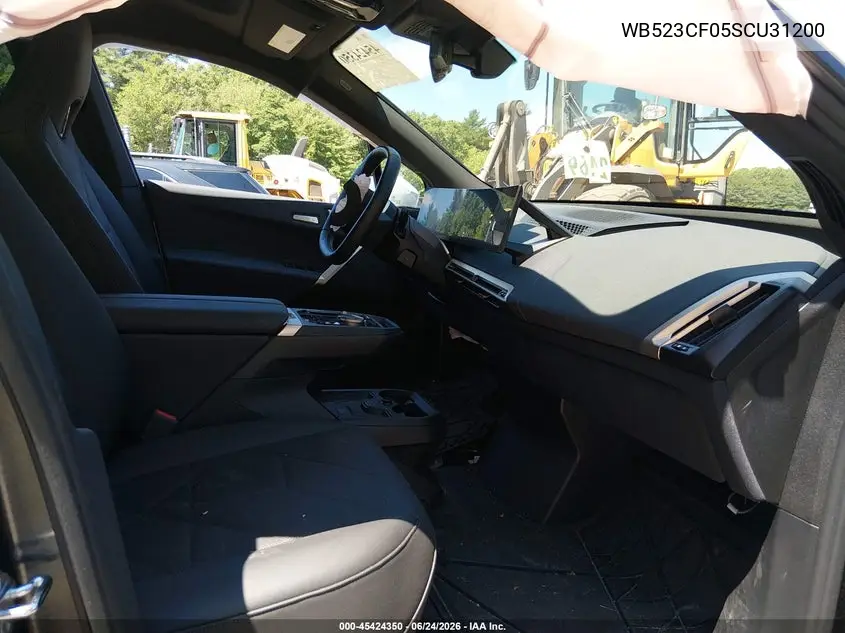 2025 BMW Ix xDrive50 VIN: WB523CF05SCU31200 Lot: 45424350