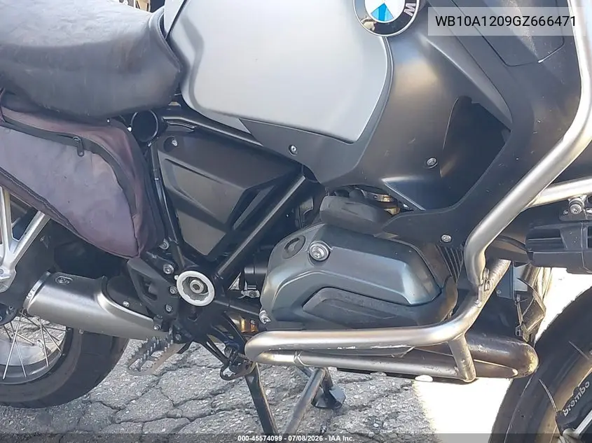 2016 BMW R1200 Gs Adventure VIN: WB10A1209GZ666471 Lot: 45574099