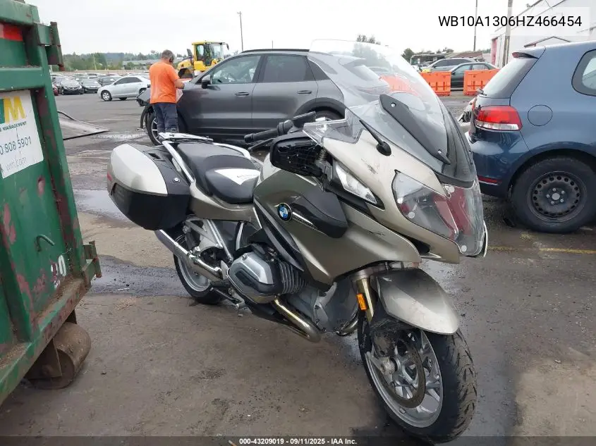 2017 BMW R1200 Rt VIN: WB10A1306HZ466454 Lot: 43209019