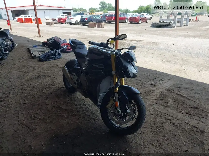 2016 BMW S 1000 R VIN: WB10D1205GZ696851 Lot: 45481208