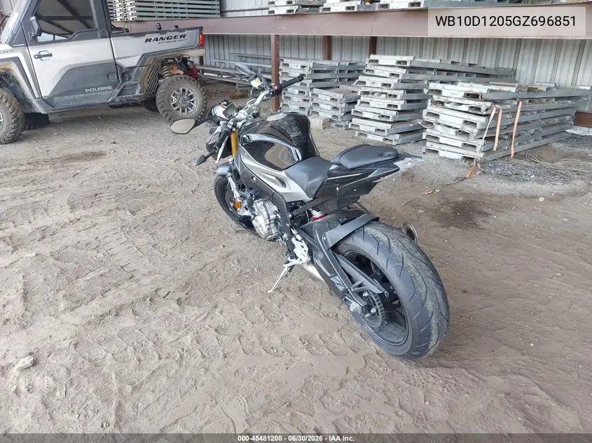 2016 BMW S 1000 R VIN: WB10D1205GZ696851 Lot: 45481208