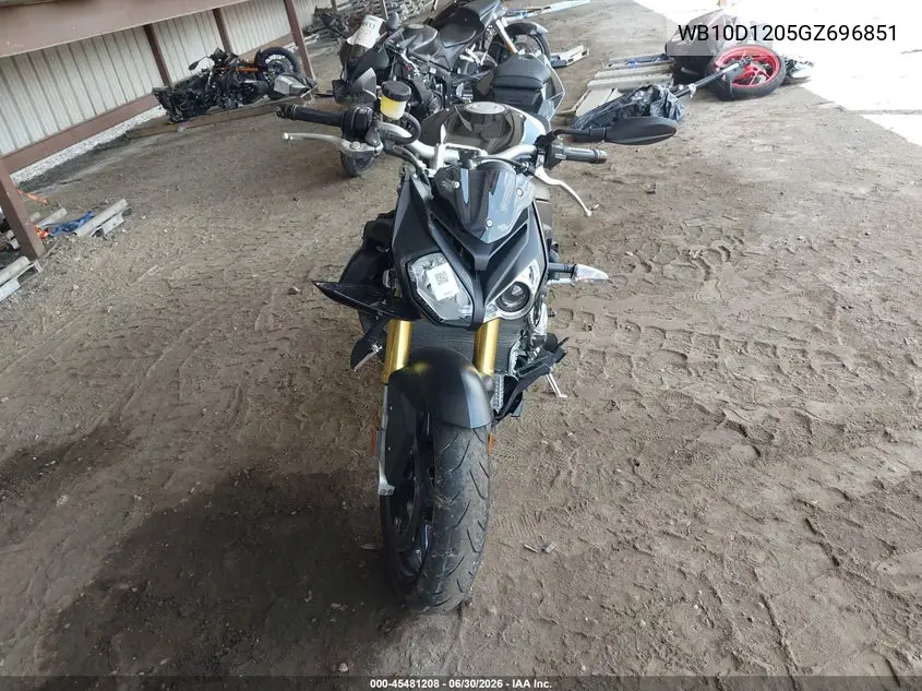 2016 BMW S 1000 R VIN: WB10D1205GZ696851 Lot: 45481208