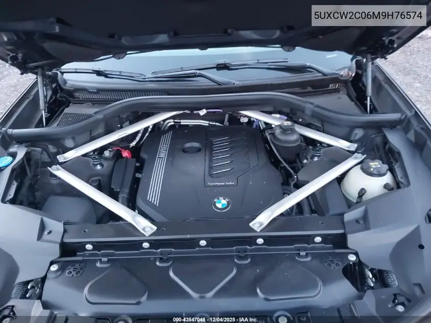 5UXCW2C06M9H76574 2021 BMW X7 xDrive40I
