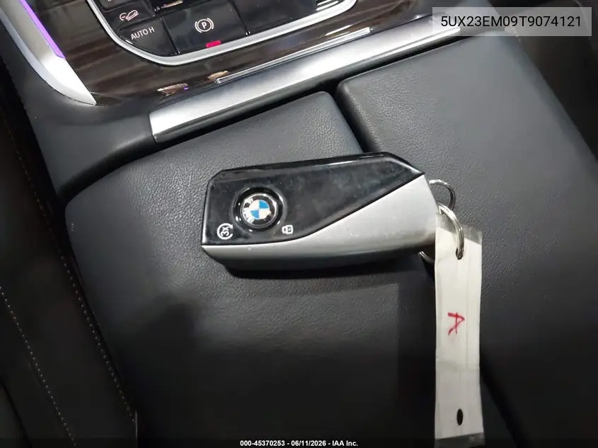2026 BMW X7 xDrive40I VIN: 5UX23EM09T9074121 Lot: 45370253