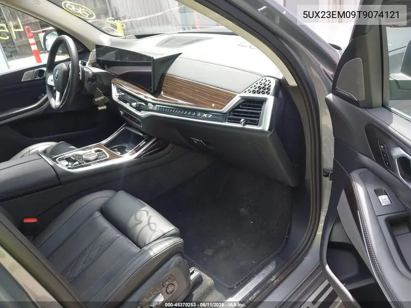 2026 BMW X7 xDrive40I VIN: 5UX23EM09T9074121 Lot: 45370253