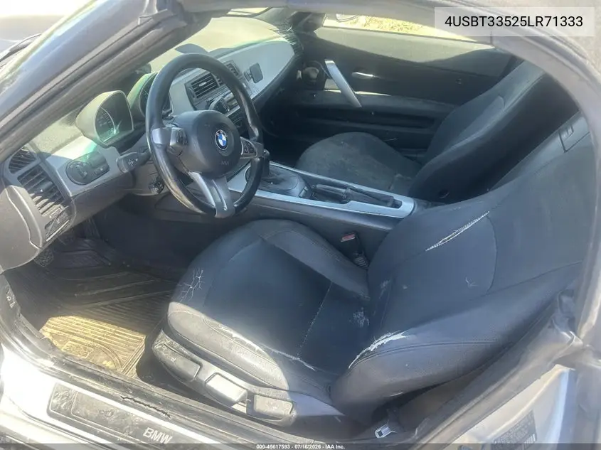 2005 BMW Z4 2.5I VIN: 4USBT33525LR71333 Lot: 45617593
