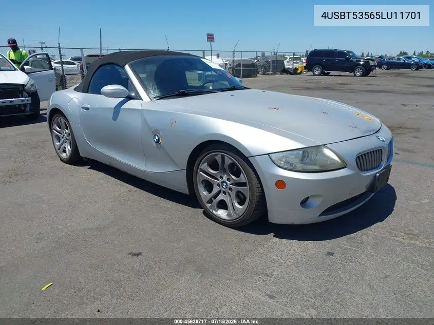 2005 BMW Z4 3.0I VIN: 4USBT53565LU11701 Lot: 45638717