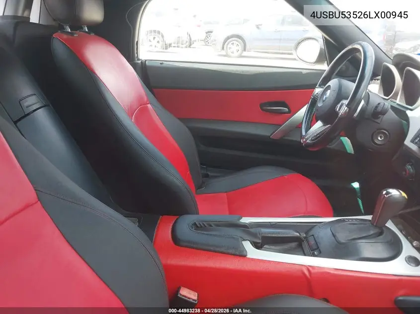 2006 BMW Z4 3.0Si VIN: 4USBU53526LX00945 Lot: 44983238