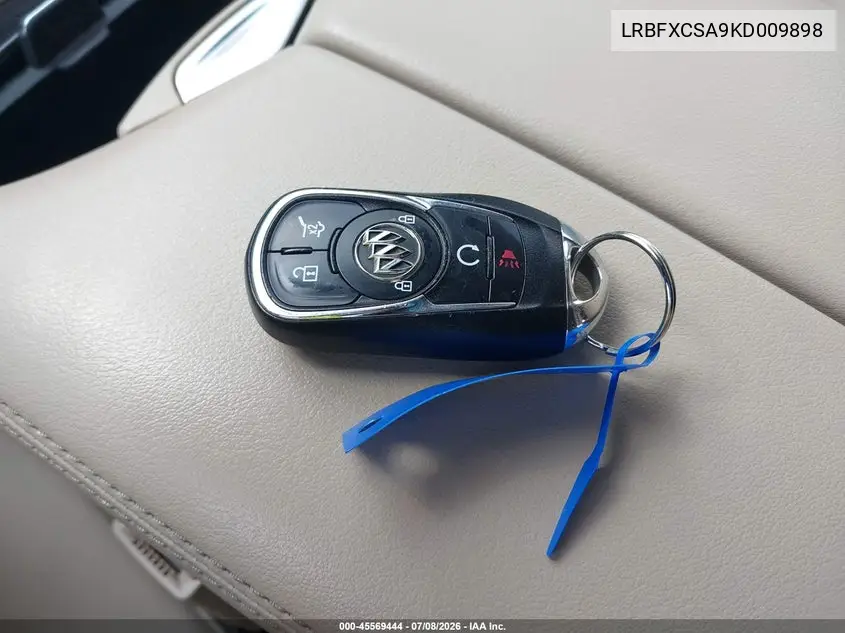 2019 Buick Envision Fwd Essence VIN: LRBFXCSA9KD009898 Lot: 45569444