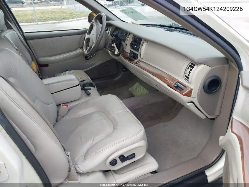 2002 Buick Park Avenue VIN: 1G4CW54K124209226 Lot: 43969177