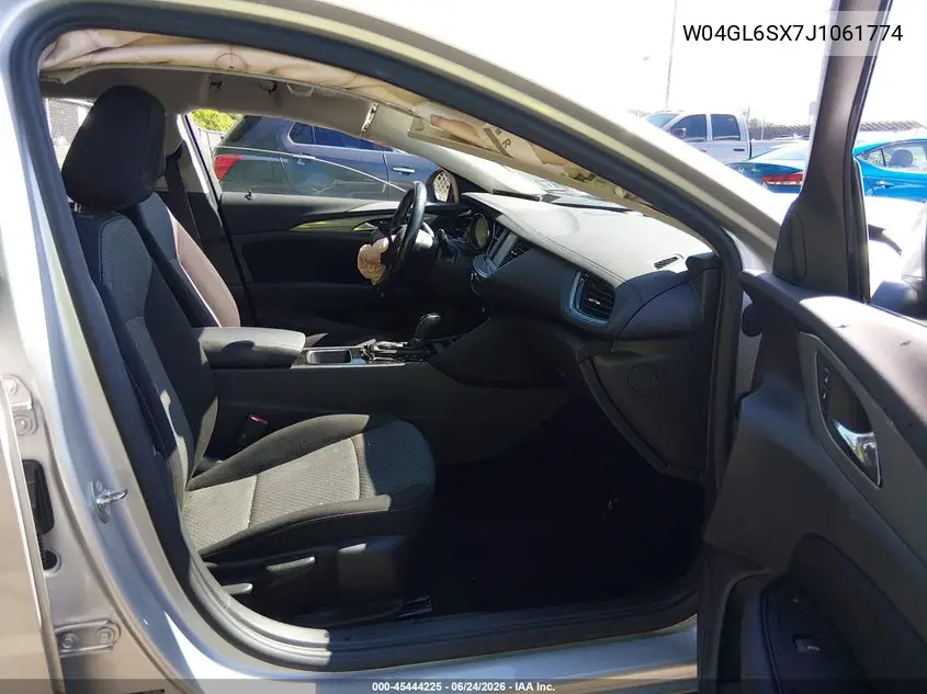 2018 Buick Regal Sportback Preferred VIN: W04GL6SX7J1061774 Lot: 45444225