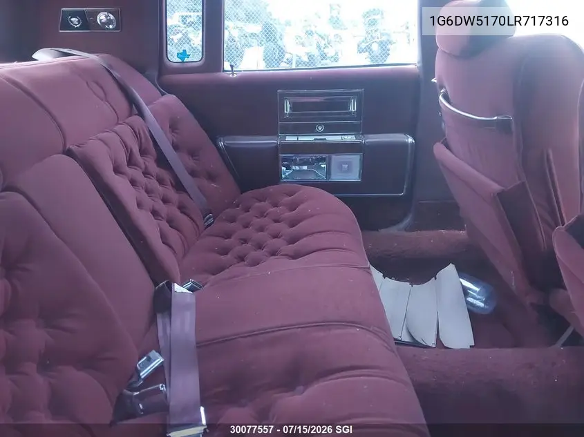 1990 Cadillac Brougham VIN: 1G6DW5170LR717316 Lot: 30077557
