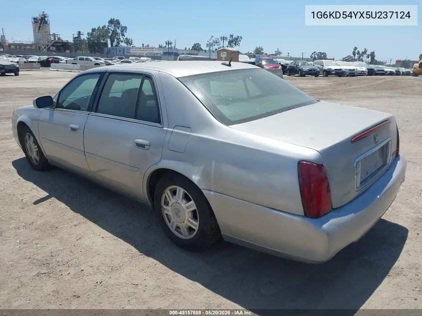2005 Cadillac Deville Livery VIN: 1G6KD54YX5U237124 Lot: 45157688