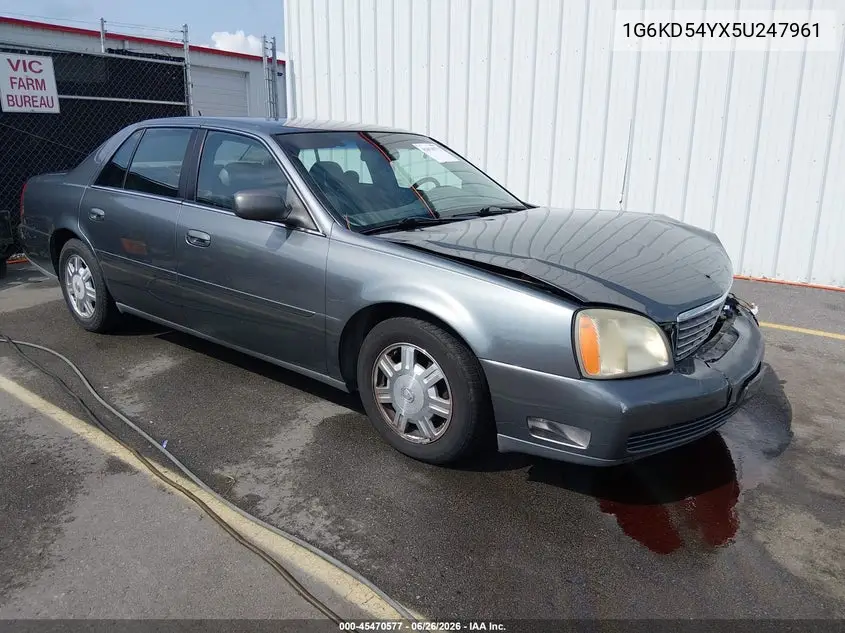 2005 Cadillac Deville Livery Pkg VIN: 1G6KD54YX5U247961 Lot: 45470577