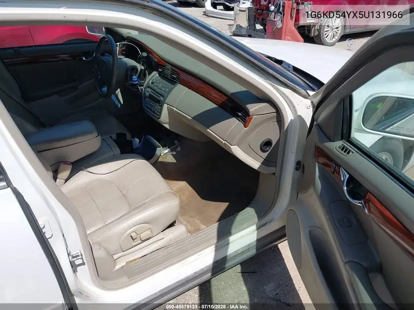 2005 Cadillac Deville Livery Pkg VIN: 1G6KD54YX5U131966 Lot: 45579133