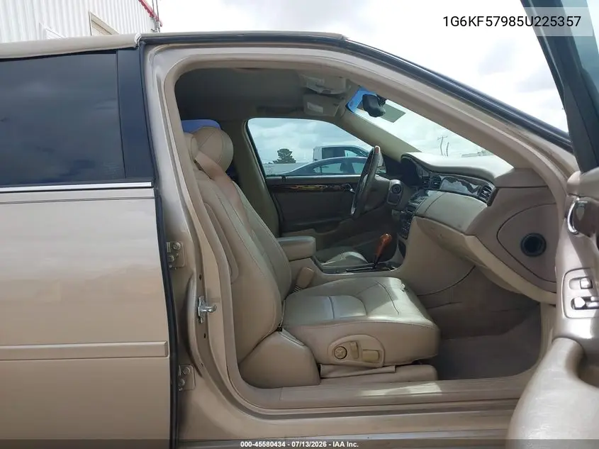 2005 Cadillac Deville Dts VIN: 1G6KF57985U225357 Lot: 45580434